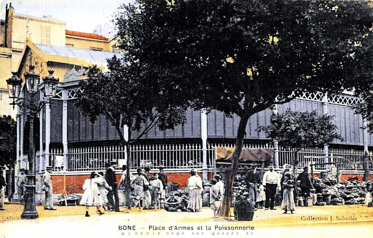 1055- Bone - Place d'Armes et Poissonnerie.jpg
